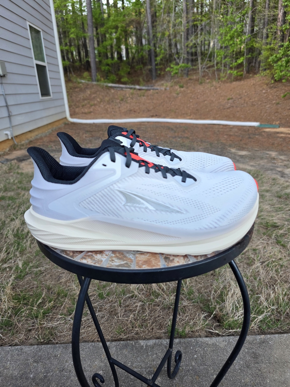Altra Torin 8 ALOA85QE224 Light Gray Running Shoes Sneakers Mens Sz 10.5 Worn 1x